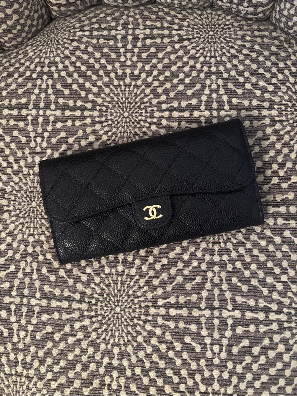 Quilted Black Wallet for Bag - Source Unknown CC Pretty Like New Zip Coin pocke